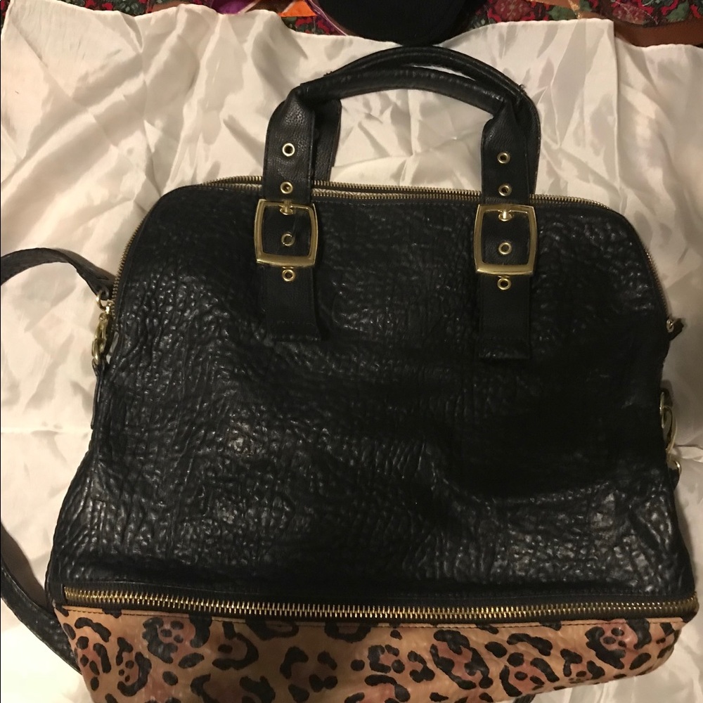 Handbag
